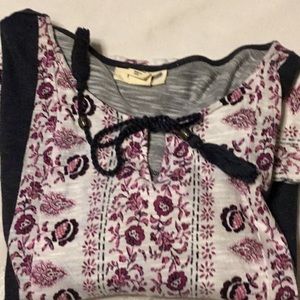 Style&CO size XL 3/4 sleeves navy,purple shirt